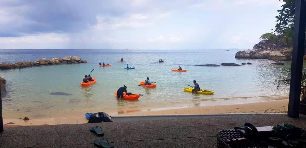 Minang Cove Resort Kampong Mukut Esterno foto