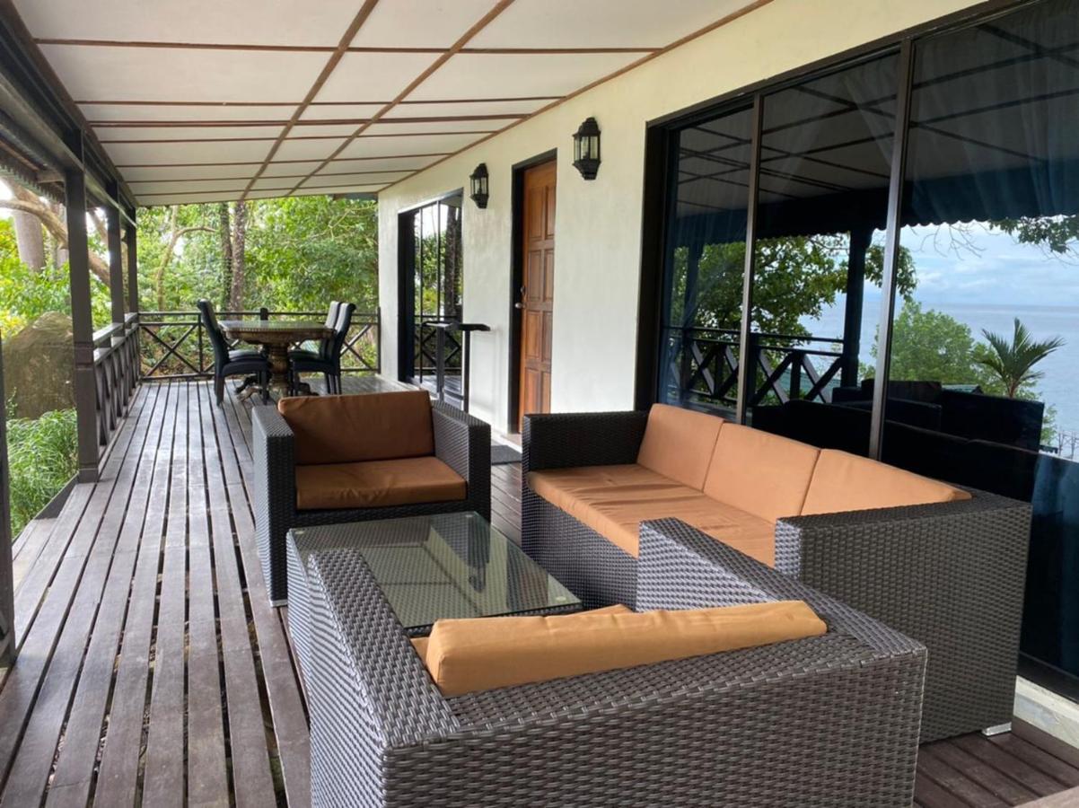 Minang Cove Resort Kampong Mukut Esterno foto