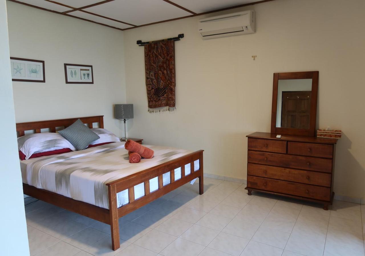 Minang Cove Resort Kampong Mukut Esterno foto