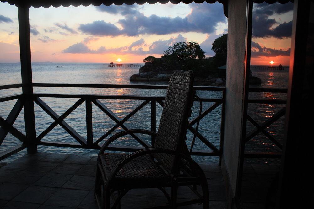 Minang Cove Resort Kampong Mukut Esterno foto